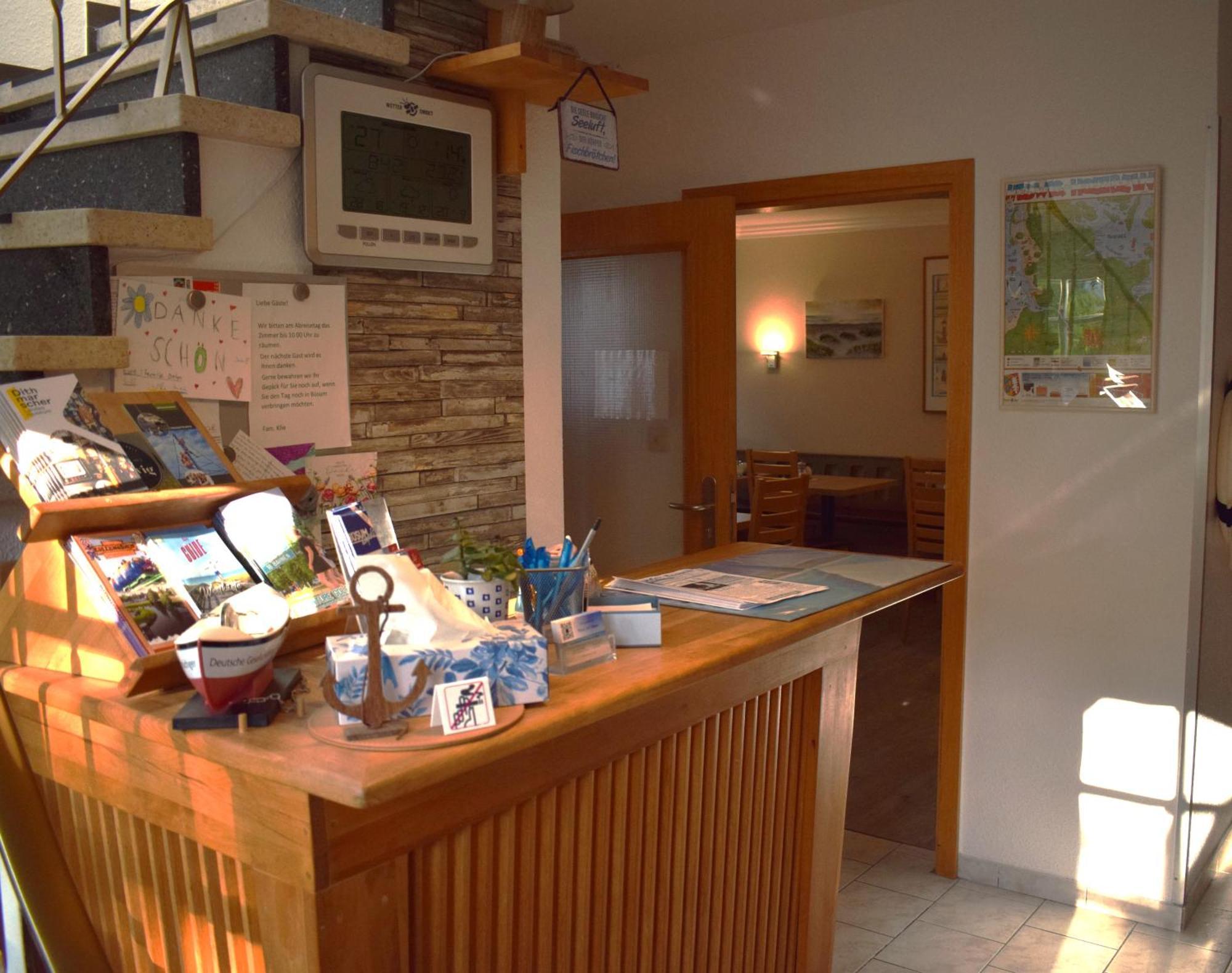 Hotel Haus Am Meer 부숨 외부 사진