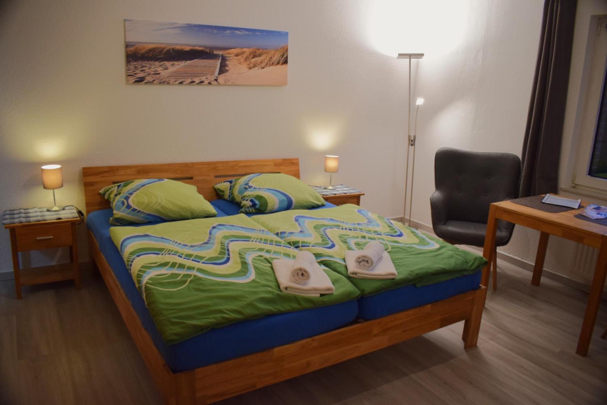 Hotel Haus Am Meer 부숨 외부 사진